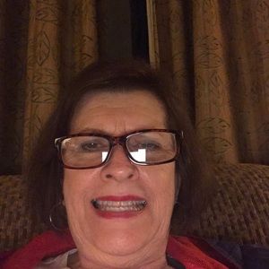 Meet your Posher, Janet